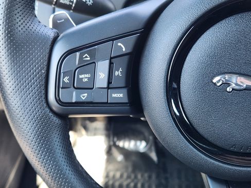 Used 2024 Jaguar F-TYPE R image 32