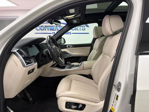 Used 2021 BMW X5 M50i w/ Executive Package AWD/4WD image 9