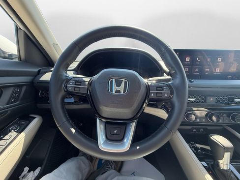 Certified 2025 Honda Accord Touring image 13