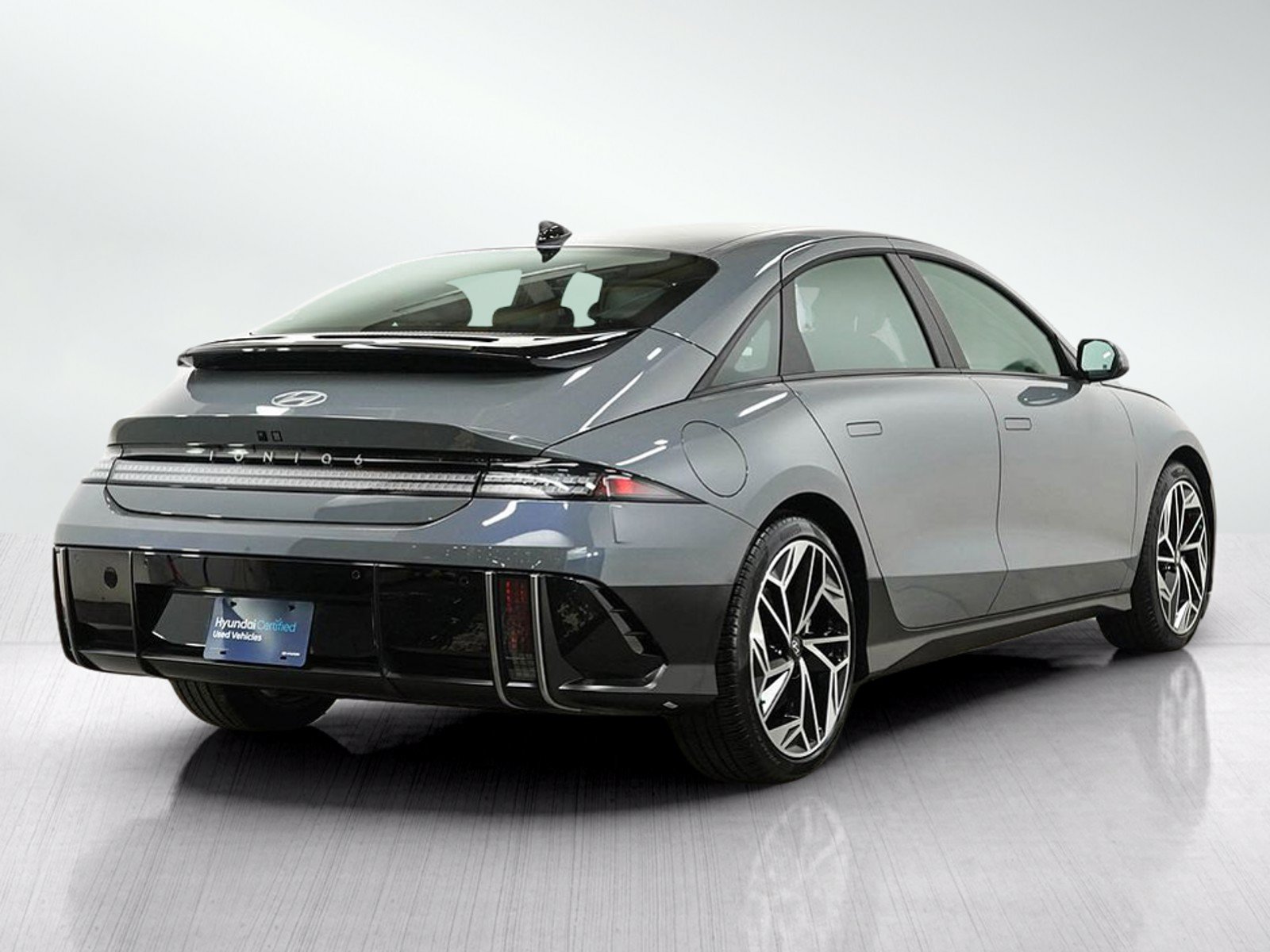 Certified 2024 Hyundai Ioniq 6 SEL AWD/4WD image 5
