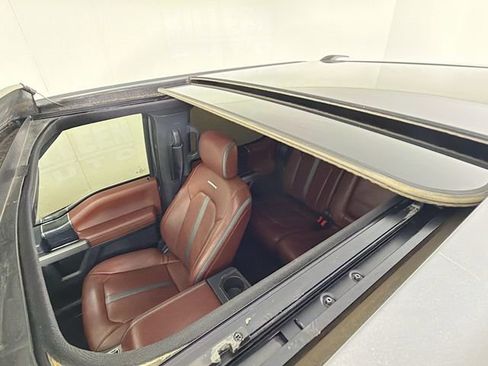 Used 2022 Ford F350 Platinum w/ FX4 Off-Road Package image 14