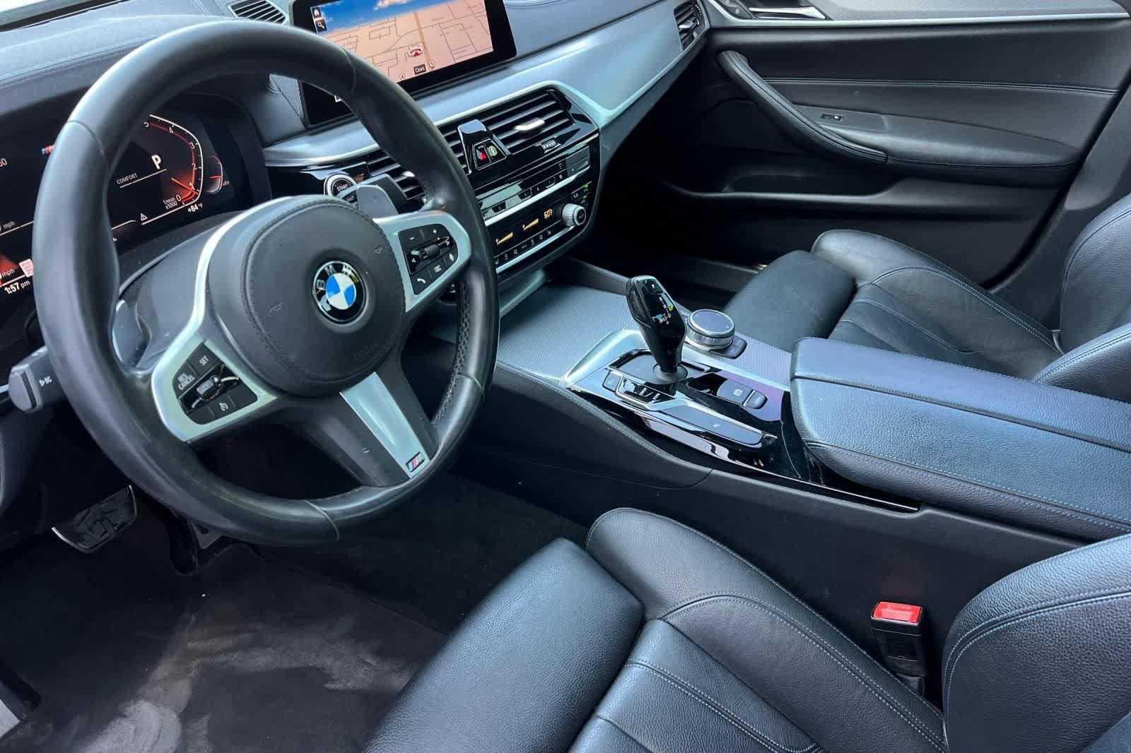 Used 2020 BMW 530i w/ M Sport Package RWD image 14