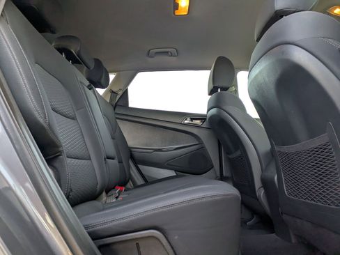 Used 2021 Hyundai Tucson SE image 12