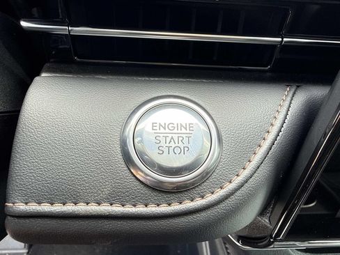 New 2026 Lincoln Nautilus Reserve AWD/4WD image 28