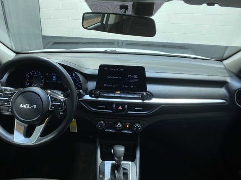 Used 2023 Kia Forte LXS FWD image 10