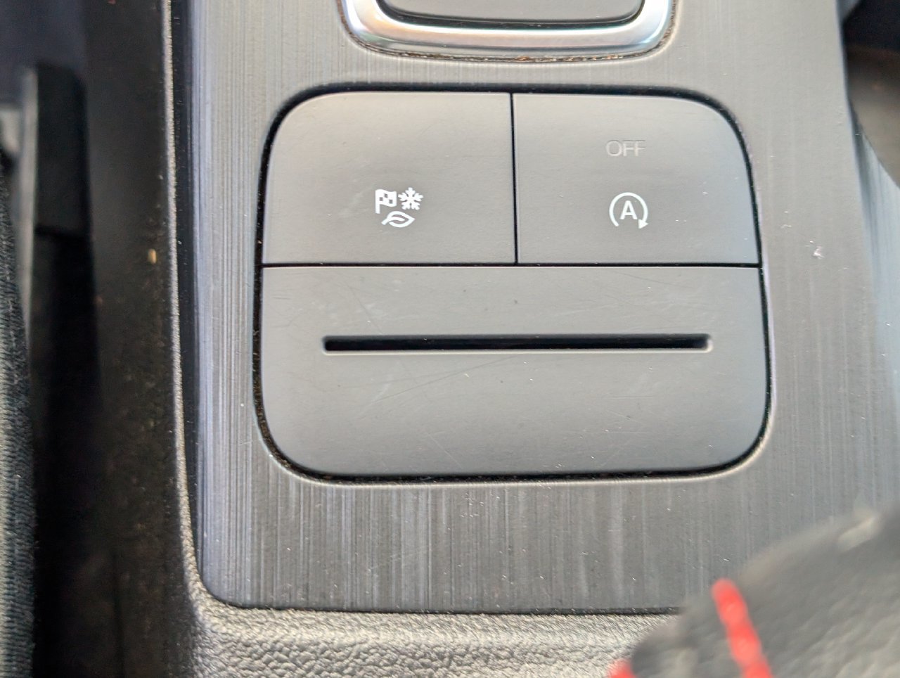 Used 2025 Ford Escape ST-Line Select AWD/4WD image 20