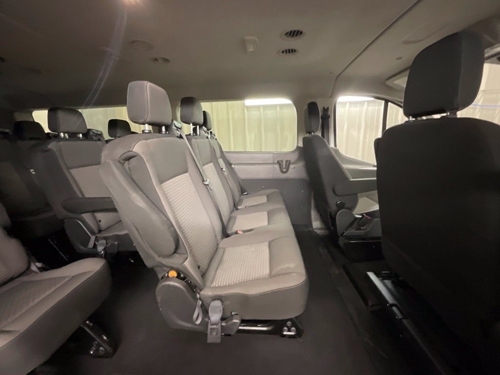 Used 2025 Ford Transit 350 XLT RWD image 12