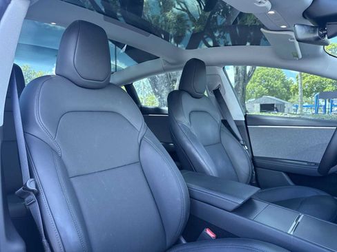 Used 2024 Tesla Model 3 Standard Range RWD image 27