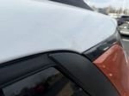 Used 2023 Chevrolet TrailBlazer ACTIV w/ Convenience Package image 35