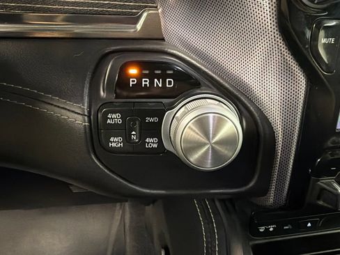 Used 2019 RAM 1500 Limited AWD/4WD image 16