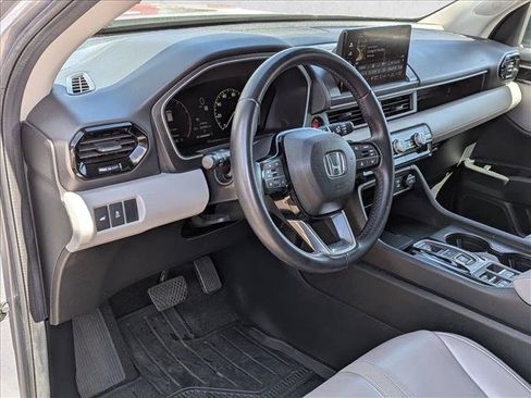 Used 2024 Honda Pilot EX-L image 10