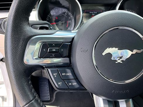Used 2015 Ford Mustang GT Premium w/ Equipment Group 401A RWD image 21
