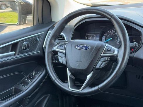 Used 2022 Ford Edge Titanium w/ Equipment Group 301A image 12