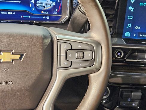 Used 2025 Chevrolet Silverado 1500 LT w/ Z71 Off-Road Package AWD/4WD image 27
