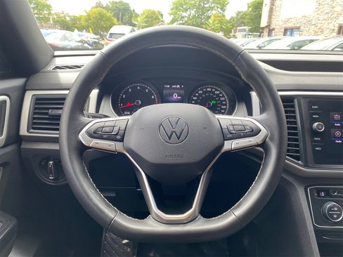 Used 2021 Volkswagen Atlas Cross Sport SE image 27