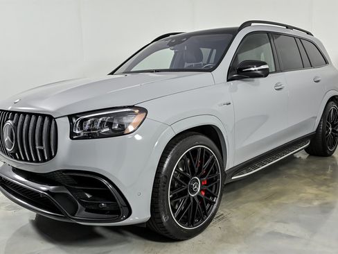 Used 2024 Mercedes-Benz GLS 63 AMG 4MATIC image 5