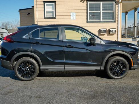 Used 2024 Mitsubishi Eclipse Cross LE AWD/4WD image 4