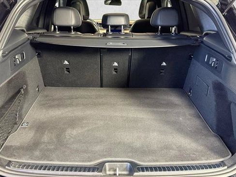 Used 2025 Mercedes-Benz GLC 300 image 25