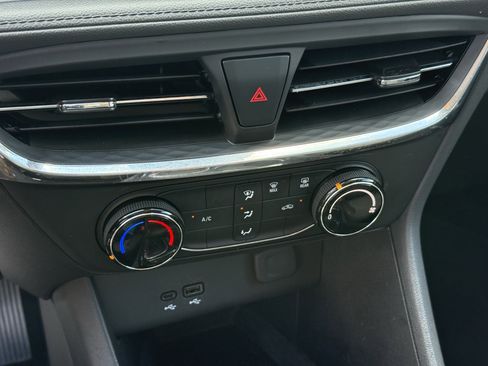 Used 2025 Buick Encore GX Preferred image 23