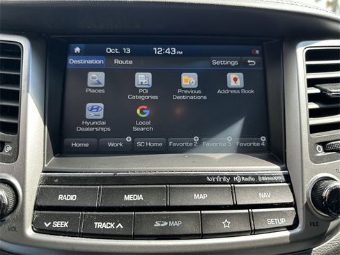 Used 2018 Hyundai Tucson Limited image 19