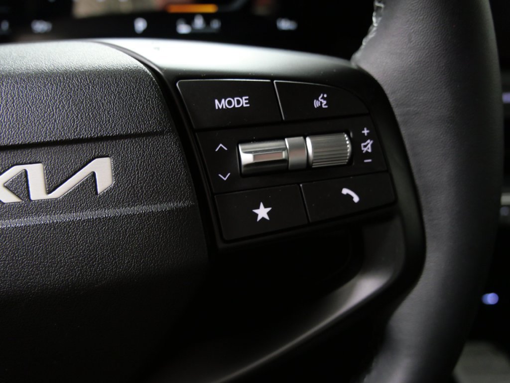 Used 2025 Kia K4 EX FWD image 20