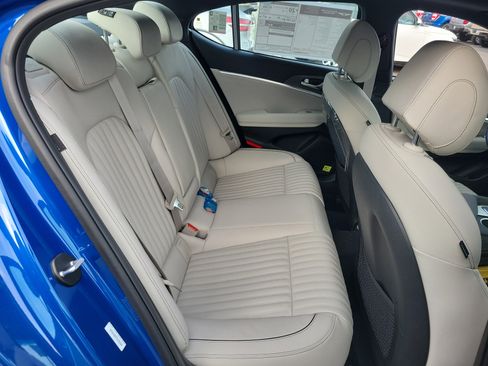 New 2026 Genesis G70 3.3T Sport Prestige image 18