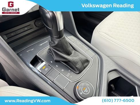 Used 2020 Volkswagen Tiguan S image 12