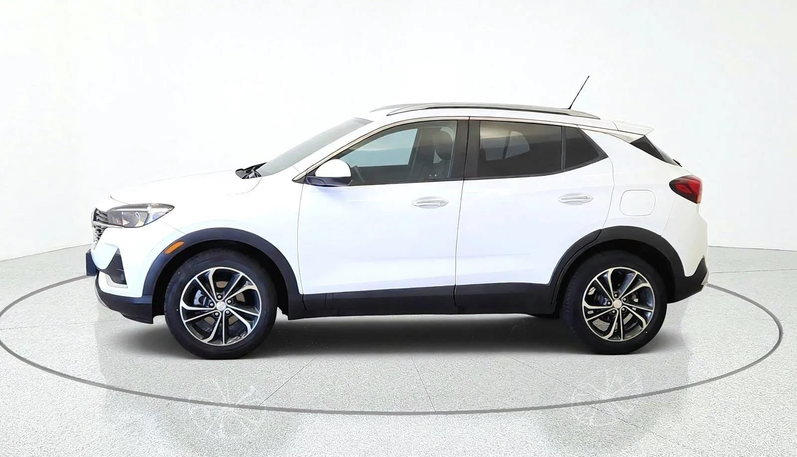 Used 2021 Buick Encore GX Select FWD image 5