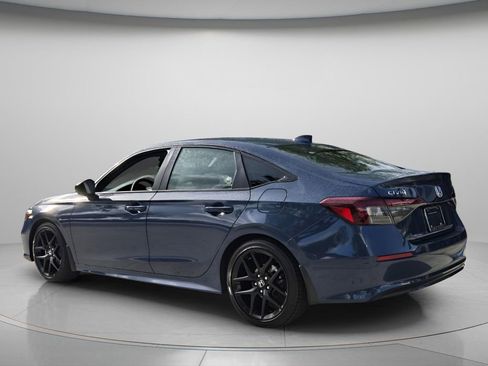 Used 2025 Honda Civic Sport image 8