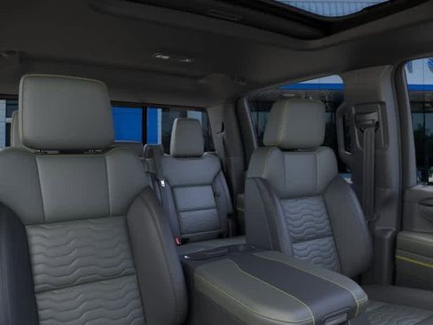 New 2026 Chevrolet Silverado 2500 ZR2 AWD/4WD image 24