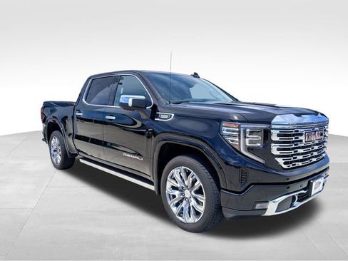 Certified 2025 GMC Sierra 1500 Denali w/ Denali Reserve Package AWD/4WD image 7