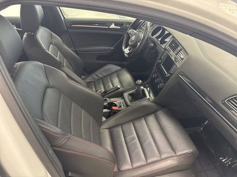 Used 2017 Volkswagen GTI Autobahn image 22