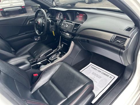 Used 2017 Honda Accord Sport Special Edition image 21