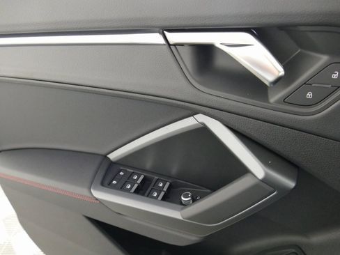 New 2025 Audi Q3 2.0T Premium Plus image 11