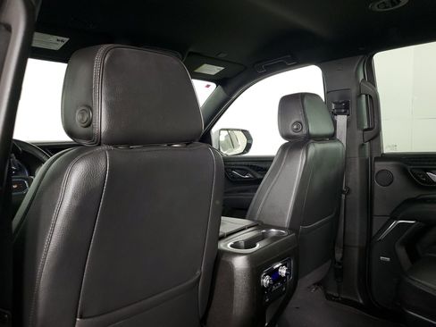 Used 2023 GMC Yukon Denali RWD image 48