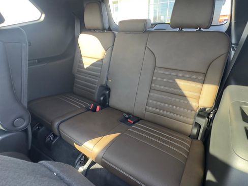 New 2026 GMC Acadia Denali Ultimate image 8