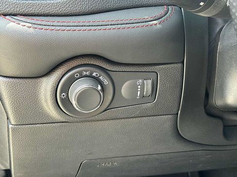 Used 2023 Dodge Durango GT RWD image 18