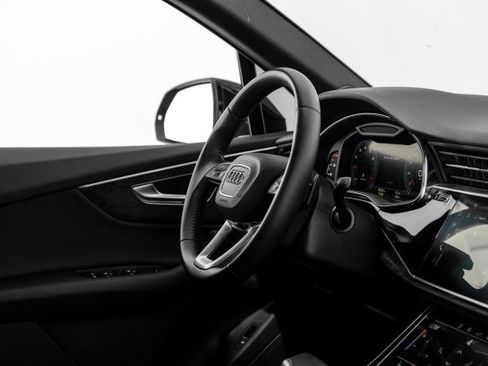 Used 2020 Audi Q7 2.0T Premium Plus w/ Premium Plus Package image 13