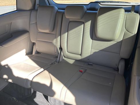 Used 2014 Honda Odyssey Touring Elite image 11