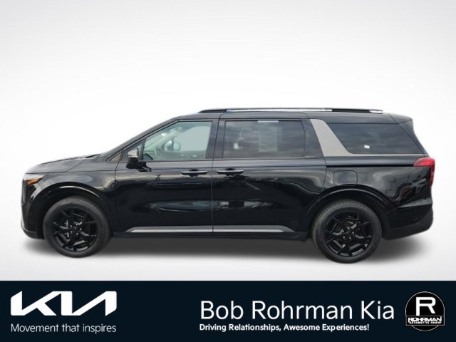 Used 2026 Kia Carnival SX w/ SX Dark Edition Package FWD image 7