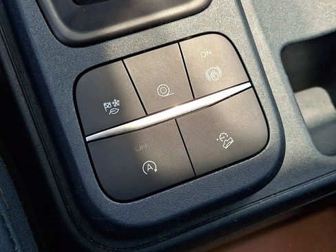 Used 2024 Ford Maverick Lariat w/ FX4 Off-Road Package AWD/4WD image 25