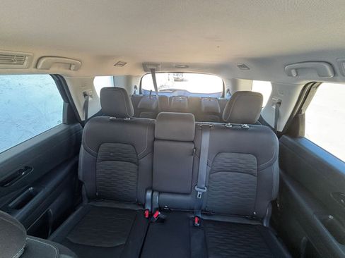 Used 2025 Nissan Pathfinder SV AWD/4WD image 41