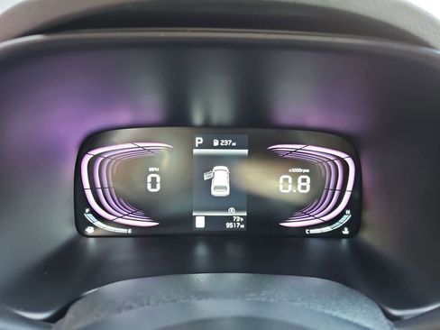 Used 2025 Kia Soul LX image 22