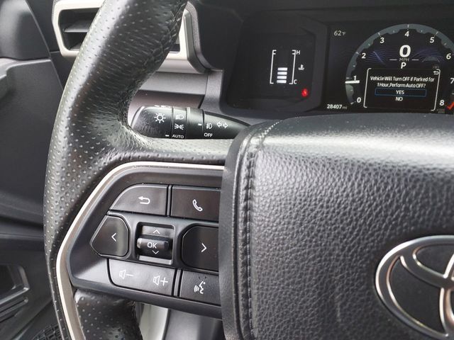 Used 2025 Toyota 4Runner SR5 AWD/4WD image 20