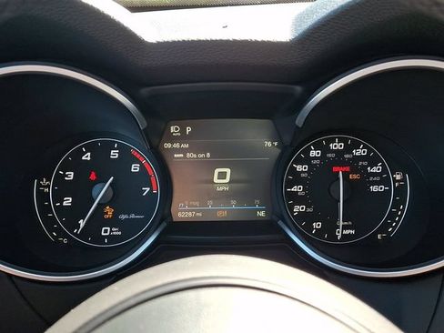 Used 2023 Alfa Romeo Stelvio Ti AWD/4WD image 20