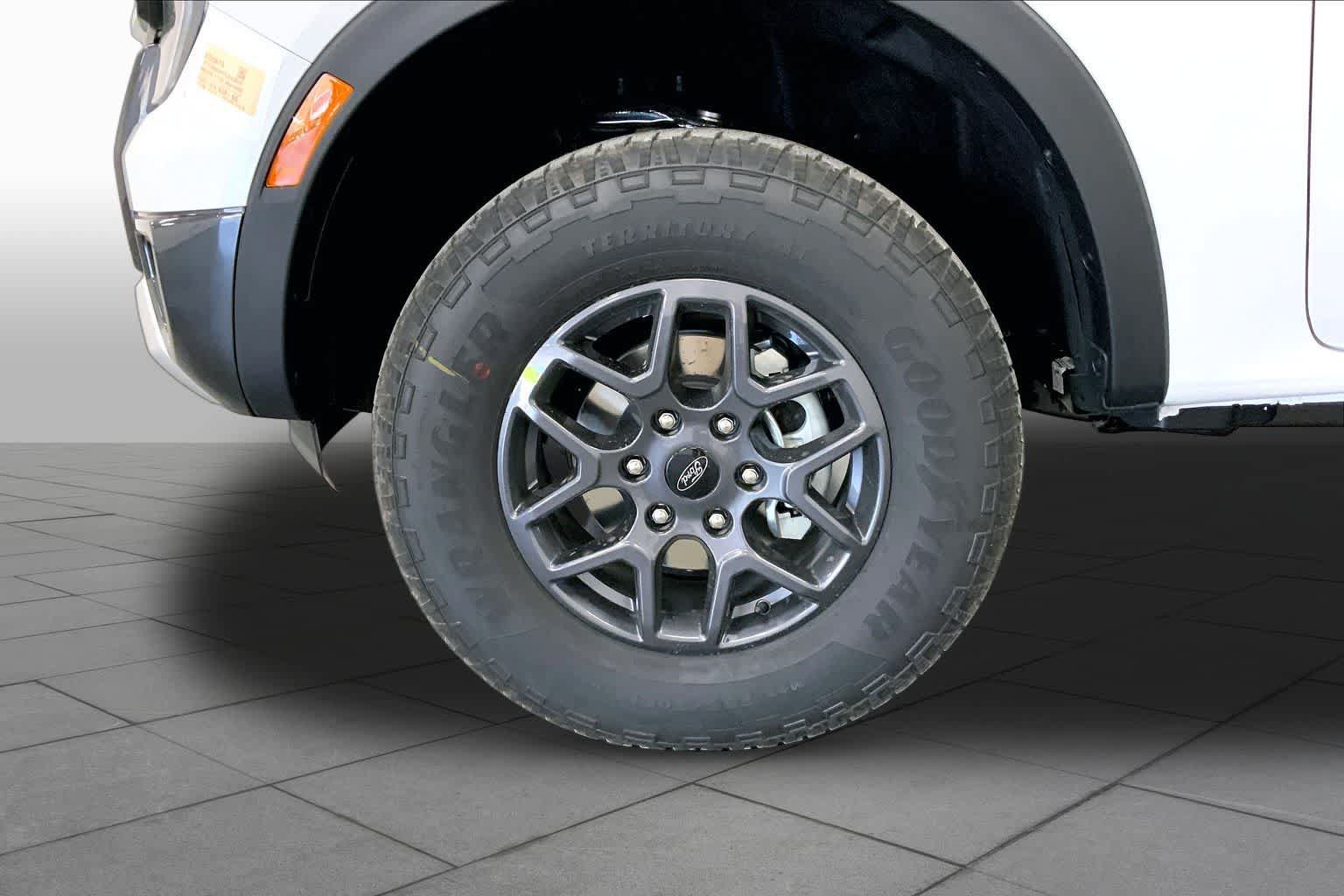 New 2026 Ford Ranger XLT w/ Equipment Group 301A High RWD image 9