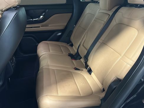 Used 2021 Lincoln Corsair Reserve AWD/4WD image 24