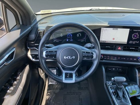 Used 2023 Kia Sportage X-Line w/ X-Line Premium Package AWD/4WD image 12