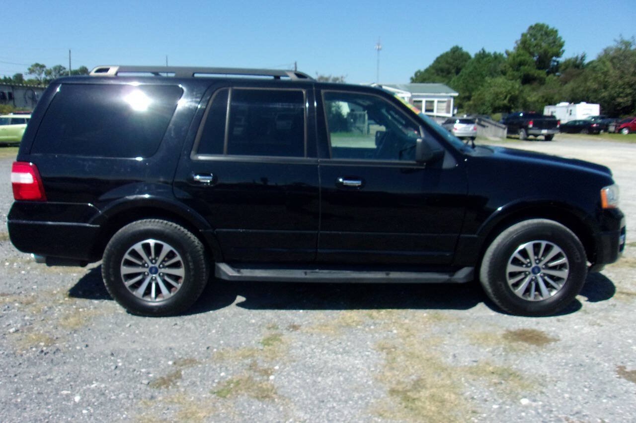 Used 2017 Ford Expedition XLT RWD image 8