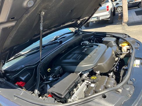 Used 2017 Jeep Grand Cherokee Altitude RWD image 39